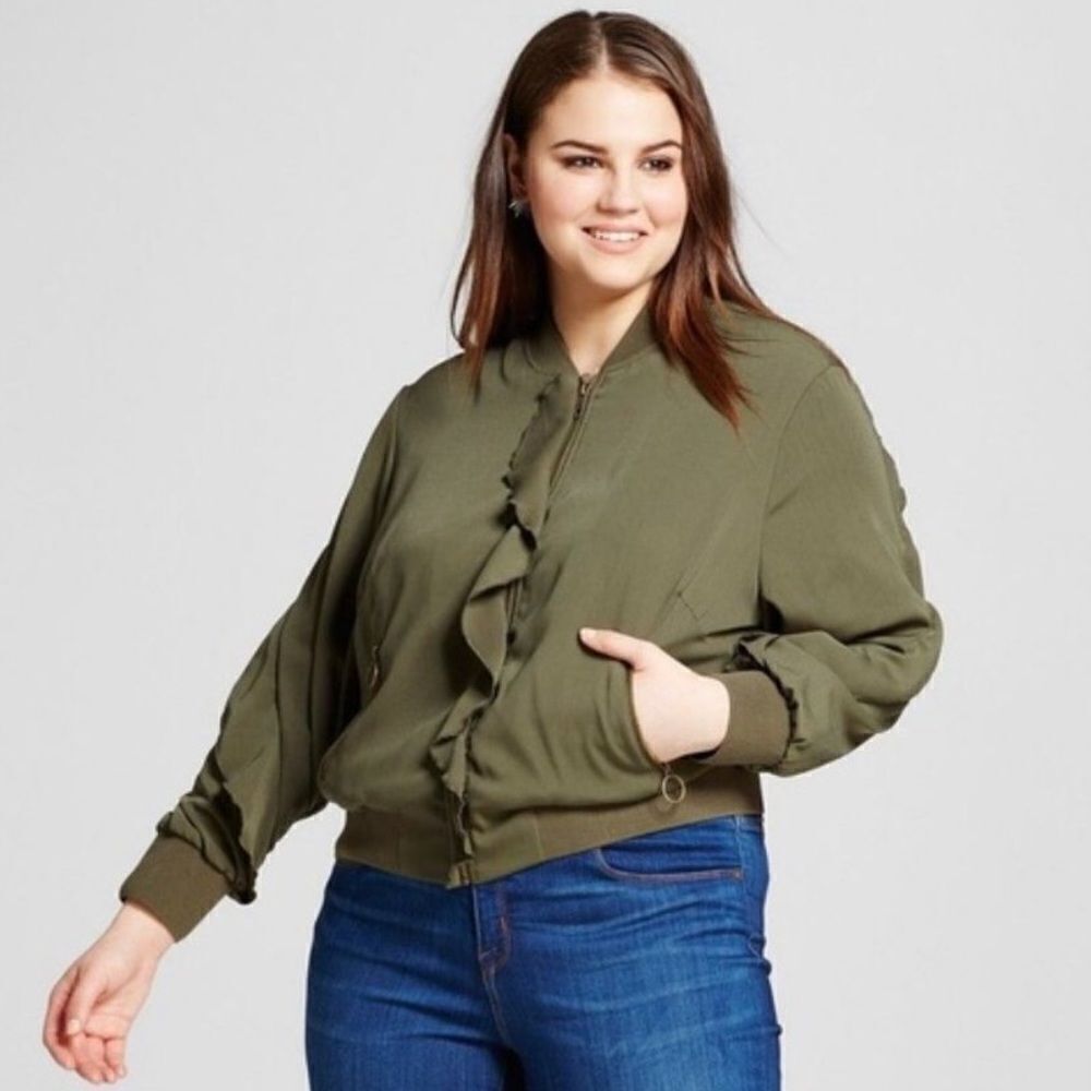 Who What Wear M Camo Green Full Zip Ruffle Detail Bomber Jacket